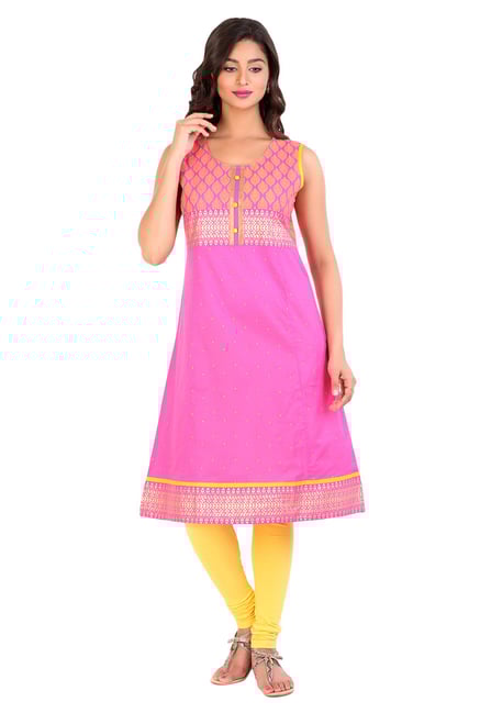 Mytri Pink Printed Cambric Anarkali Kurta Mytri Pink Printed Cambric Anarkali Kurta