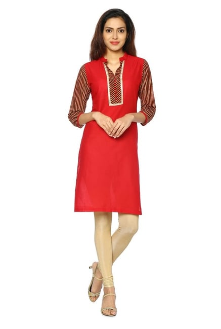 Soch Red Printed Cotton Kurti Soch Red Printed Cotton Kurti