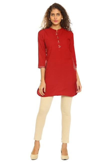 Soch Maroon Regular Fit Cotton Kurti Soch Maroon Regular Fit Cotton Kurti