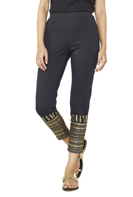 Global Desi Black Printed Cropped Pants Global Desi Black Printed Cropped Pants