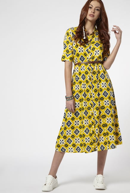 Bombay Paisley by Westside Yellow Dress with Belt Bombay Paisley by Westside Yellow Dress with Belt