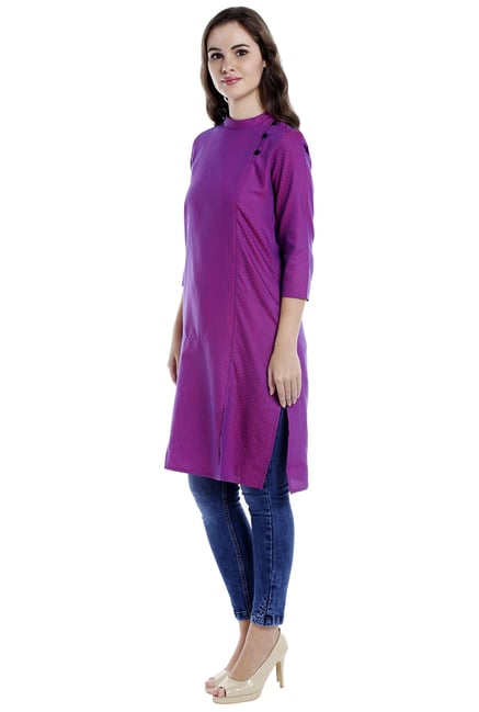 Globus Magenta Embroidered Side Placket Cotton Kurta Globus Magenta Embroidered Side Placket Cotton Kurta