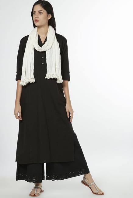 Utsa by Westside Off White Crushed Stole Utsa by Westside Off White Crushed Stole