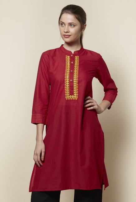 Zudio Red Mirror-Work Kurta Zudio Red Mirror-Work Kurta