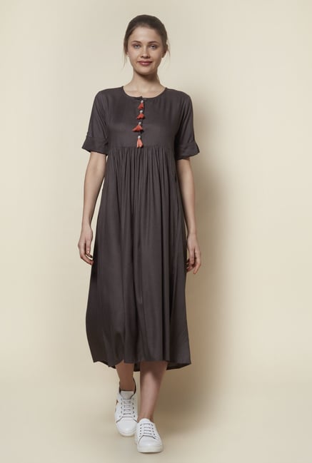 Zudio Grey Slim Fit Tassel Dress Zudio Grey Slim Fit Tassel Dress