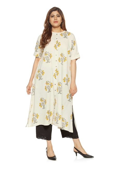 Diza curve by Westside Yellow Kurta Diza curve by Westside Yellow Kurta