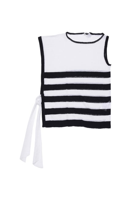 Gas White & Black Striped Shrug VICTORYA Gas White & Black Striped Shrug VICTORYA