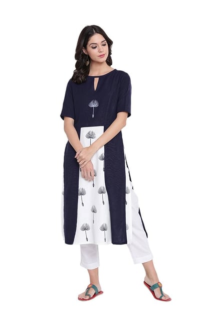 9rasa Navy & White Block Print Rayon Viscose Kurta 9rasa Navy & White Block Print Rayon Viscose Kurta