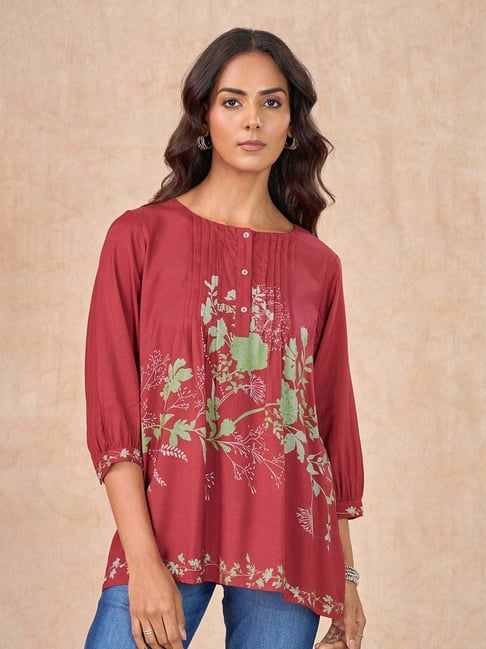 Marigold Lane Rust Regular Fit Floral Print Top