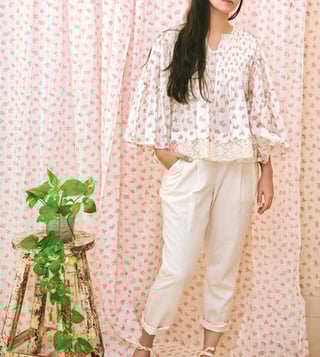 Itr by Khyati Pande White Vintage Flared Blouse Itr by Khyati Pande White Vintage Flared Blouse
