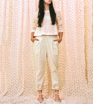 Itr by Khyati Pande White Millennial Crop Top Itr by Khyati Pande White Millennial Crop Top