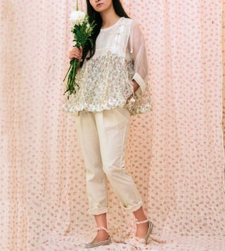 Itr by Khyati Pande White Moon Light Kedia Top Itr by Khyati Pande White Moon Light Kedia Top
