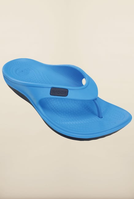 Crocs Duet Wave Ocean & Nautical Navy Flip Flops Crocs Duet Wave Ocean & Nautical Navy Flip Flops
