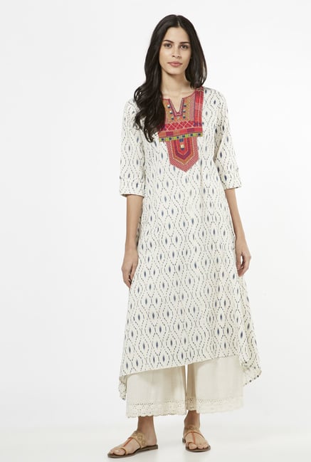 Utsa by Westside Off White Kurta Utsa by Westside Off White Kurta