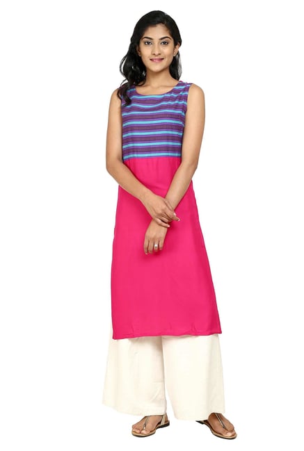 Aaboli Fuchsia & Purple Printed Rayon Straight Kurta Aaboli Fuchsia & Purple Printed Rayon Straight Kurta