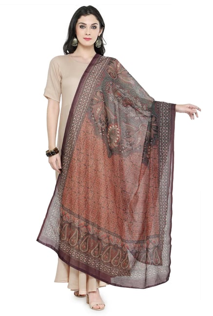 Varanga Brown & Orange Printed Silk Blend Chanderi Dupatta Varanga Brown & Orange Printed Silk Blend Chanderi Dupatta