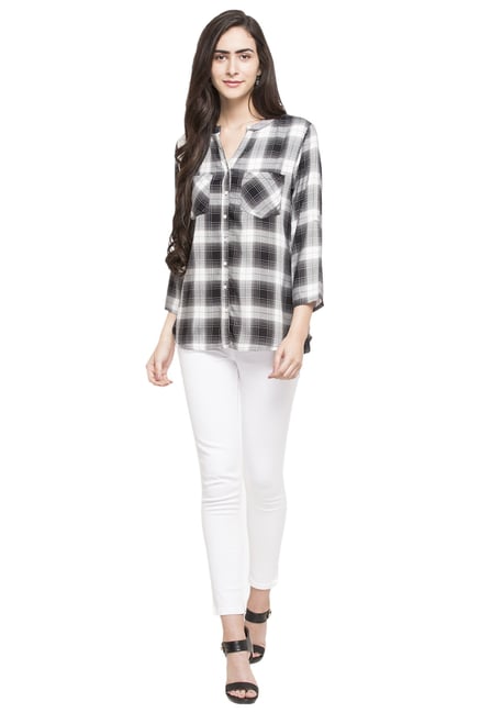 Globus White & Black Checks Top Globus White & Black Checks Top
