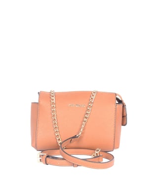 Steve Madden Bvalc Tan Solid Sling Bag Steve Madden Bvalc Tan Solid Sling Bag