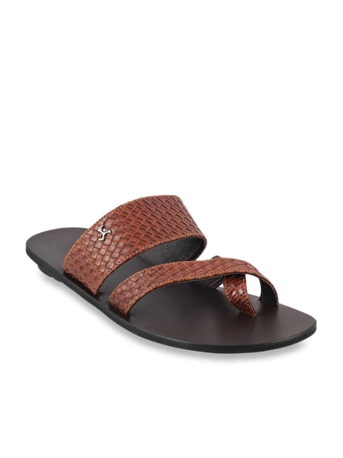mochi mens sandals and floaters