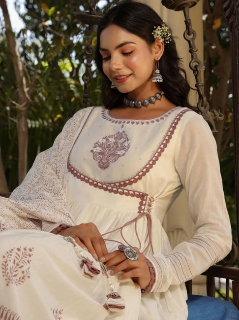 Buy SCAKHI White Cotton Embroidered Angrakha Kurta With Dupatta For