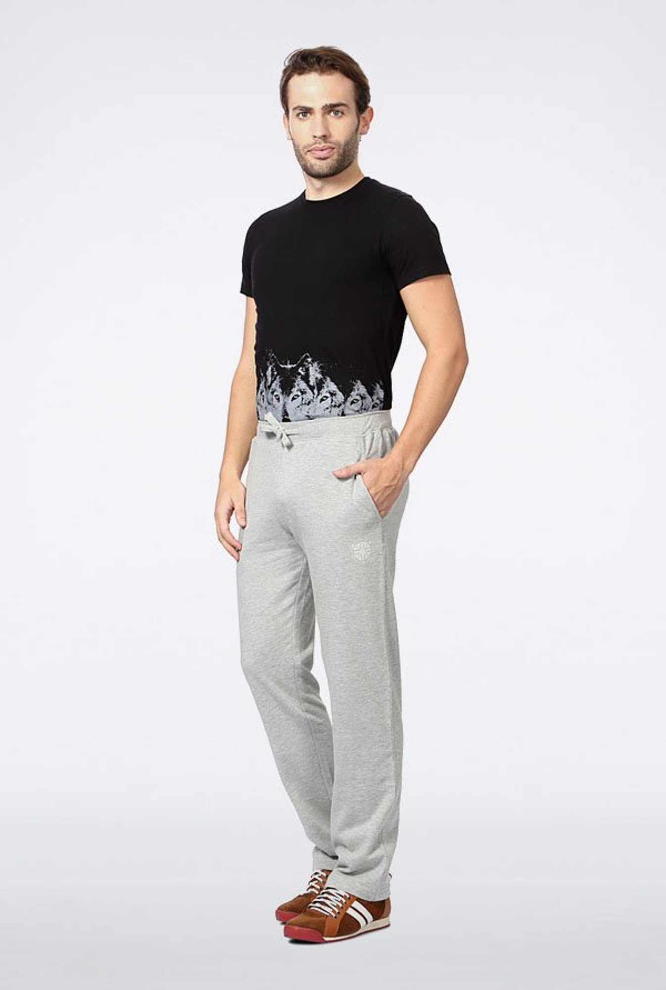 peter england track pants