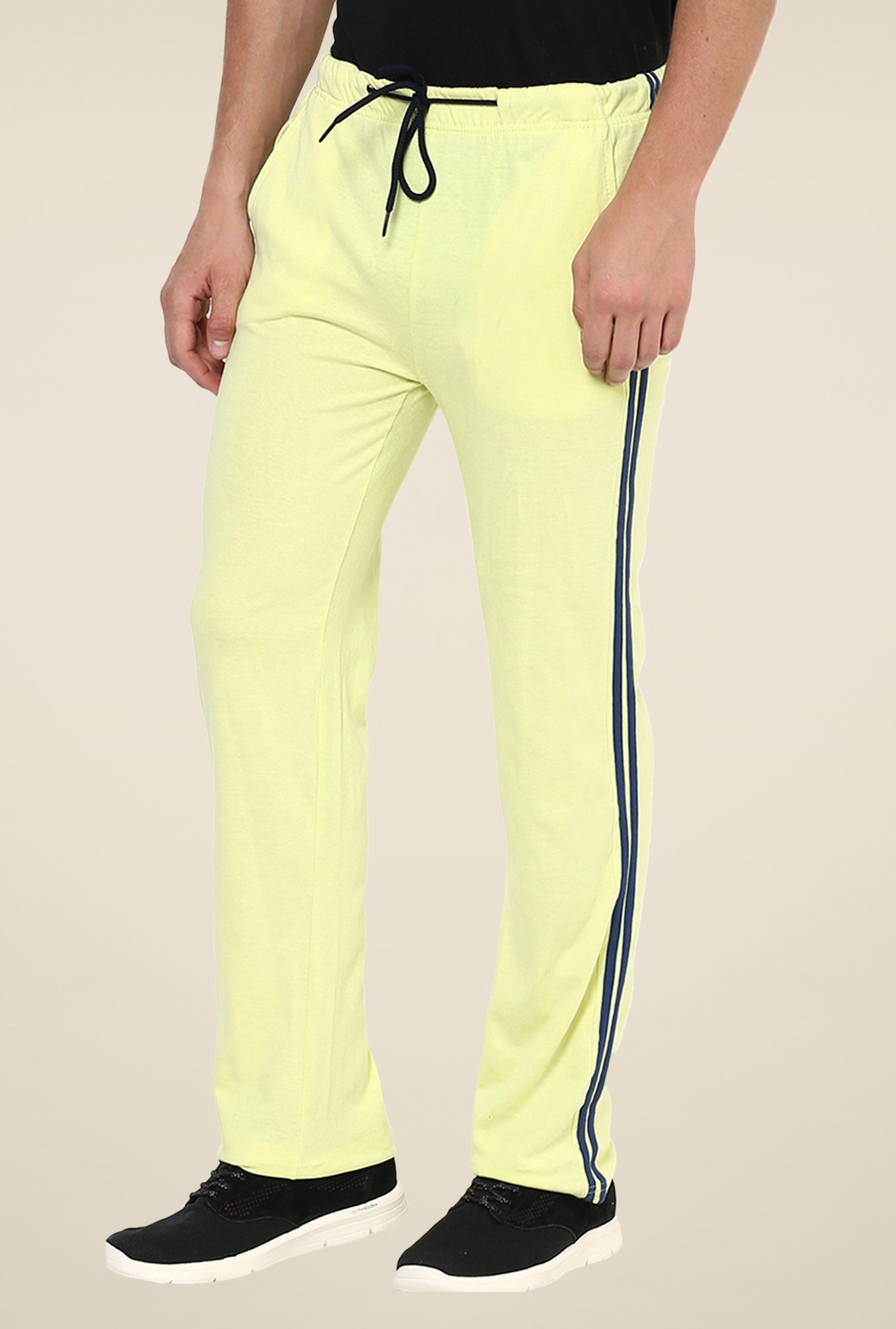 Buy online Blue Lycra Blend Full Length Track Pant from Sports Wear for Men  by Xatia for ₹319 at 47% off | 2024 Limeroad.com