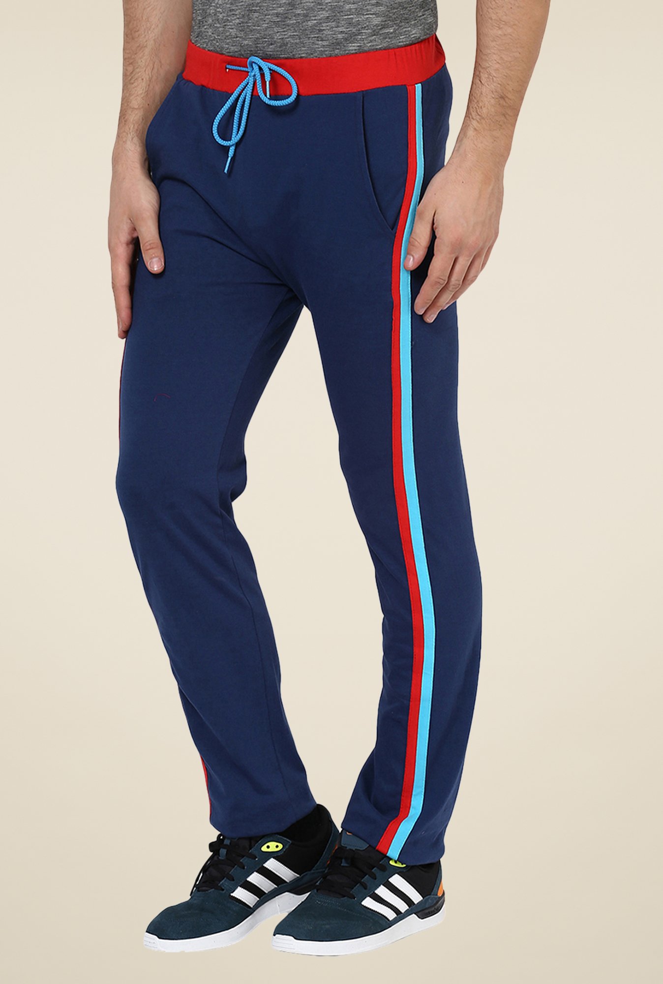 Buy online Green Solid Ankle Length Track Pant from Sports Wear for Men by  Mr.mebino for ₹409 at 59% off | 2024 Limeroad.com