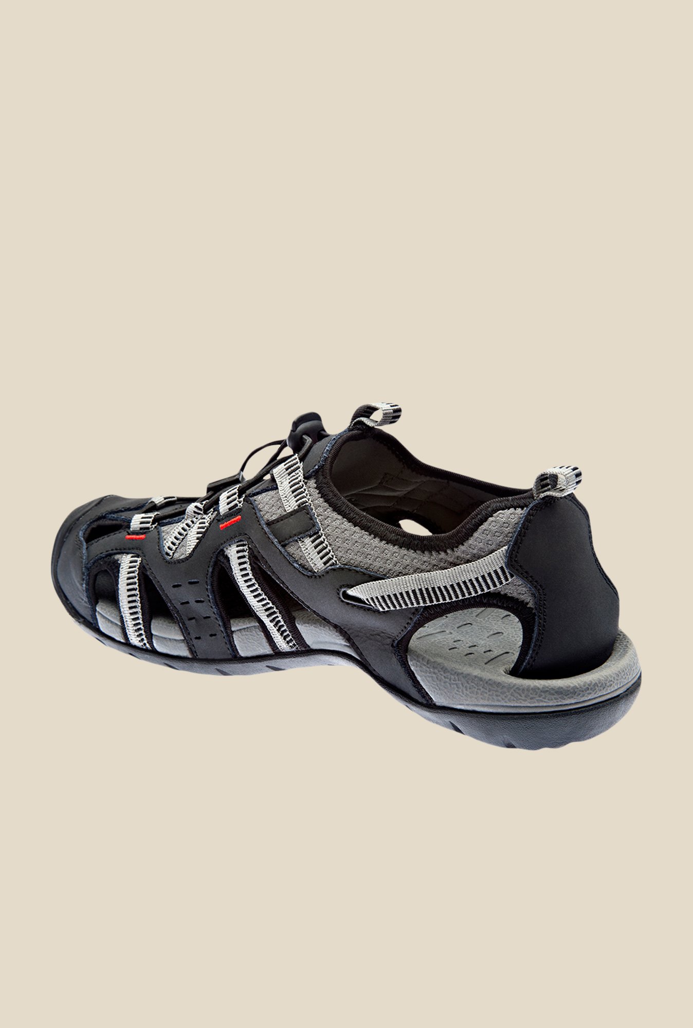 Wildcraft Cross Black Sandals - Buy Wildcraft Cross Black Sandals online in  India