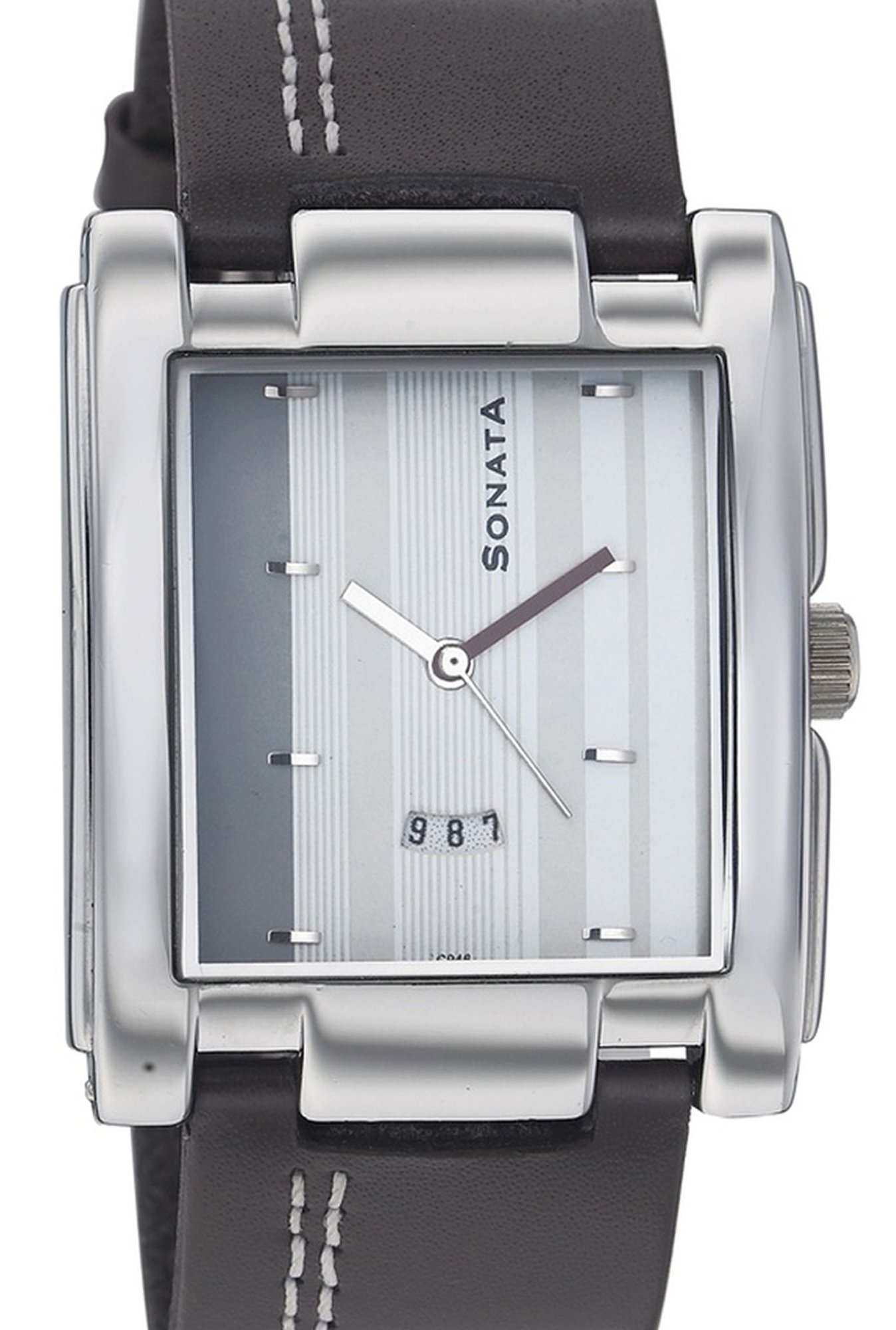 Sonata yuva analog outlet watch