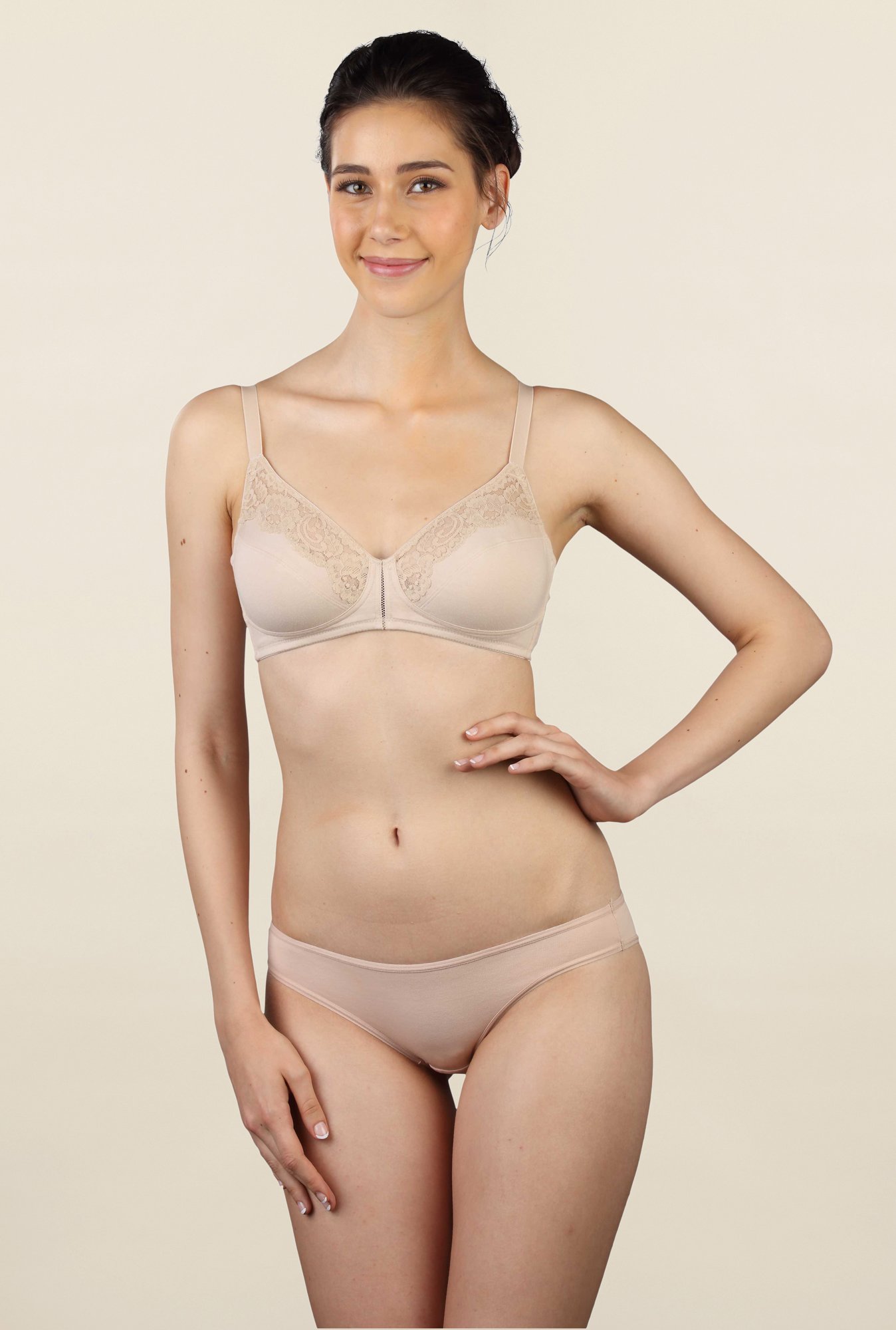 Triumph Formfit Full Cup Bra Non-Wired Non-Padded Affordable Bras 10166789