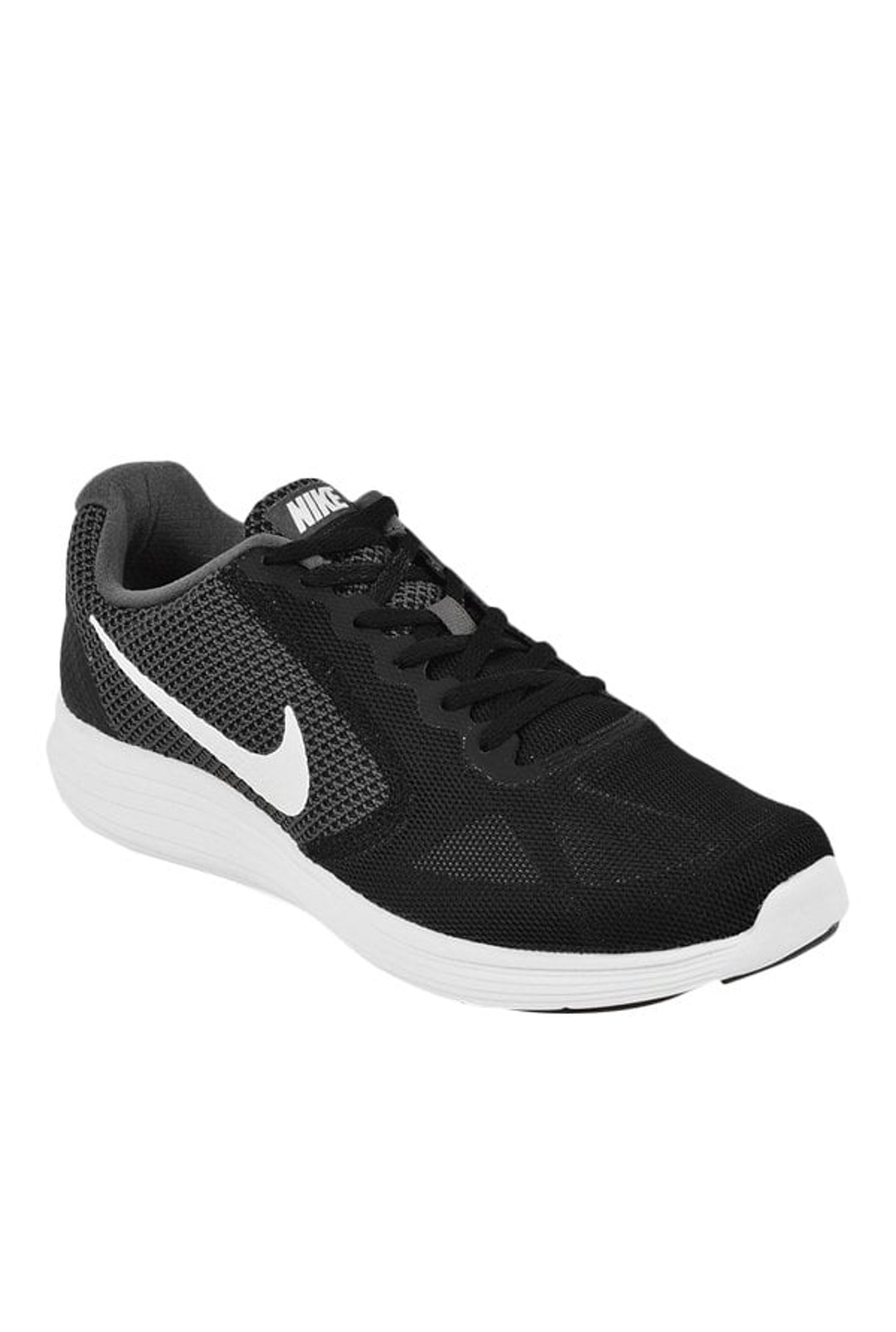 womens nike revolution 3 india