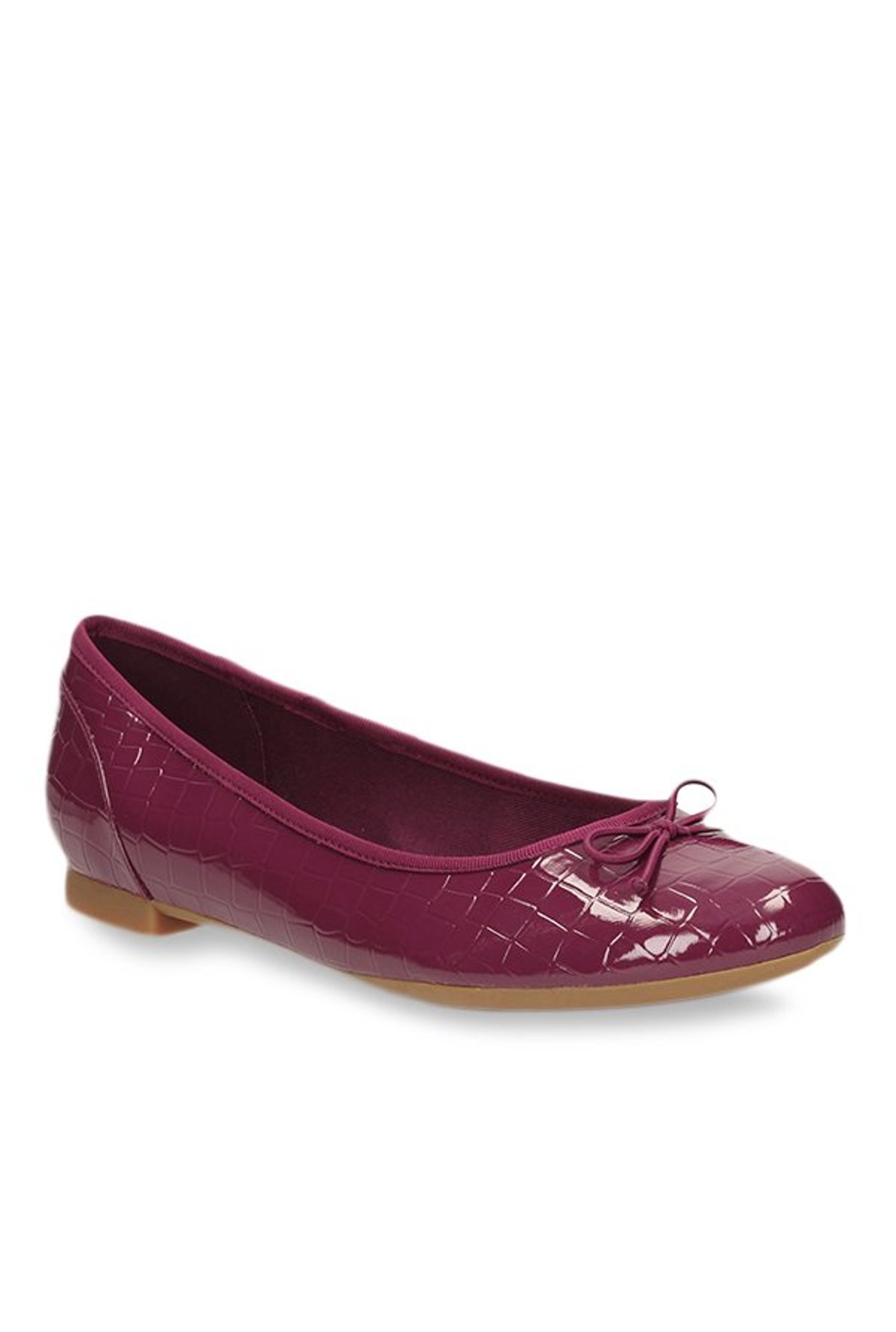 clarks plum shoes