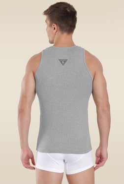 jockey pop colour vest price