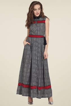 Soie Black & White Printed Sleeveless Maxi Dress