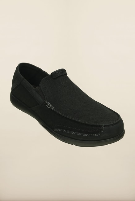 Crocs Men's Walu Black Loafers