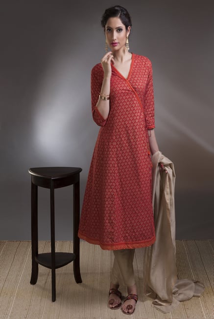 fabindia maroon kurta