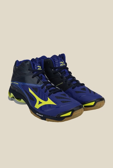 mizuno volleyball shoes for men