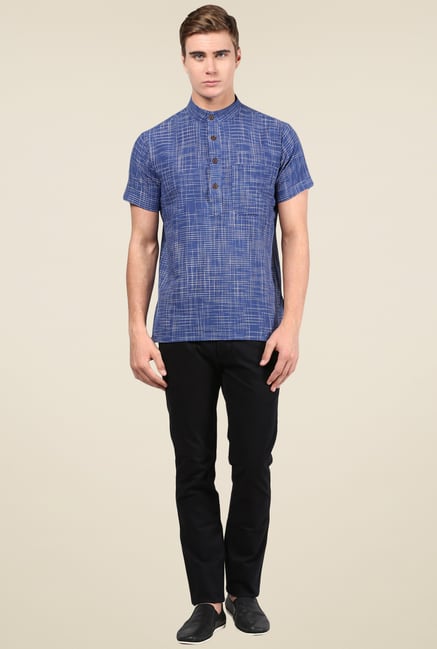 Abhiyuthan Blue Checks Half Sleeves Kurta