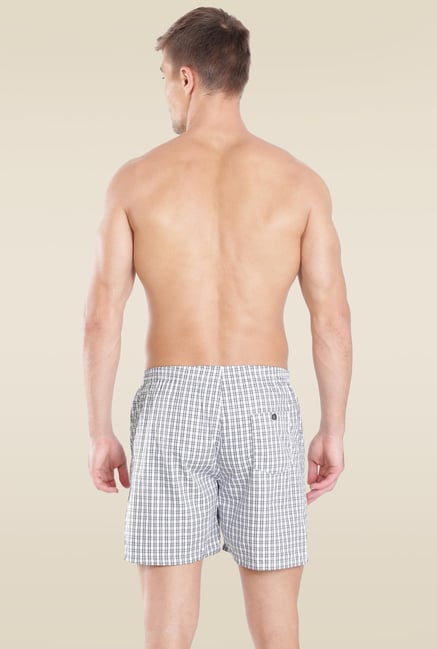 Buy Jockey Style 1222 Men's Super Combed Mercerized Cotton Woven Checkered Boxer  Shorts with Back Pocket - Dark Assorted Checks(Pack of 2) Online at Best  Prices in India - JioMart.