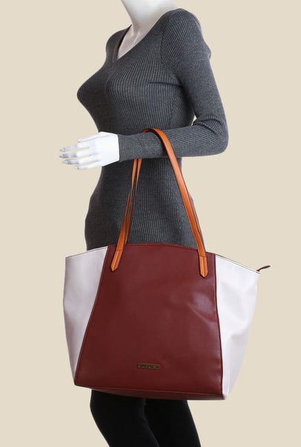 Buy Caprese Gretal Burgundy Solid Trapeze Shoulder Bag For Women At Best Price Tata CLiQ