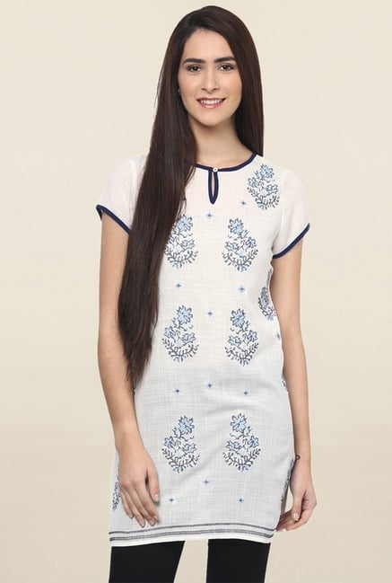 Fusion Beats White Printed Tunic