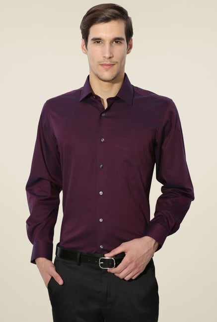 Van Heusen Purple Regular Fit Solid Shirt