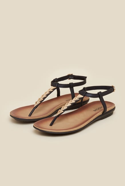 mochi flat sandals