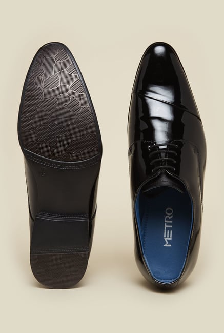 metro black formal shoes