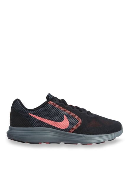 nike revolution 3 price