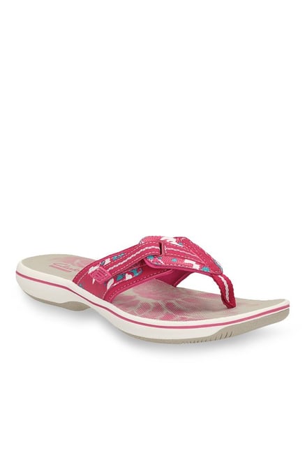 clarks fuschia sandals