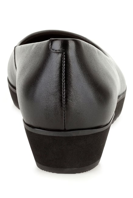 clarks compass zone black suede