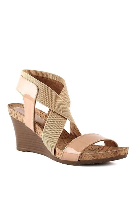catwalk beige wedges