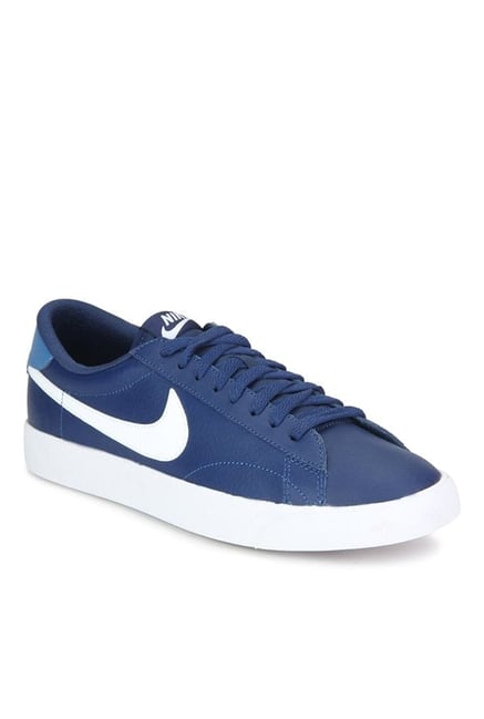 Nike hot sale classic ac