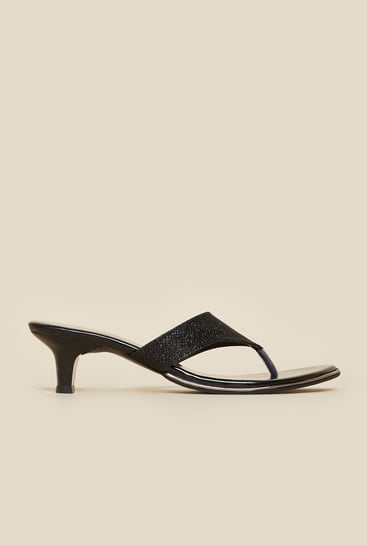metro kitten heels